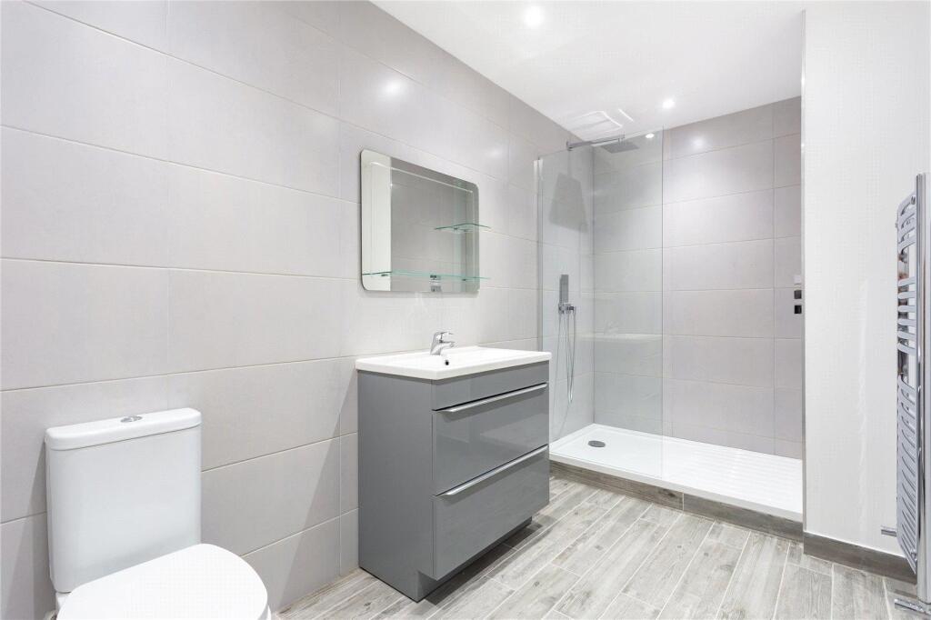 1 bedroom detached house for rent