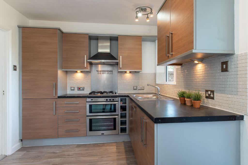 Main image of property: 2 bed flat to rent in Orchard Avenue, Thames Ditton KT7