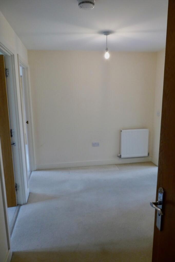 Apartment in Staverton - View 2