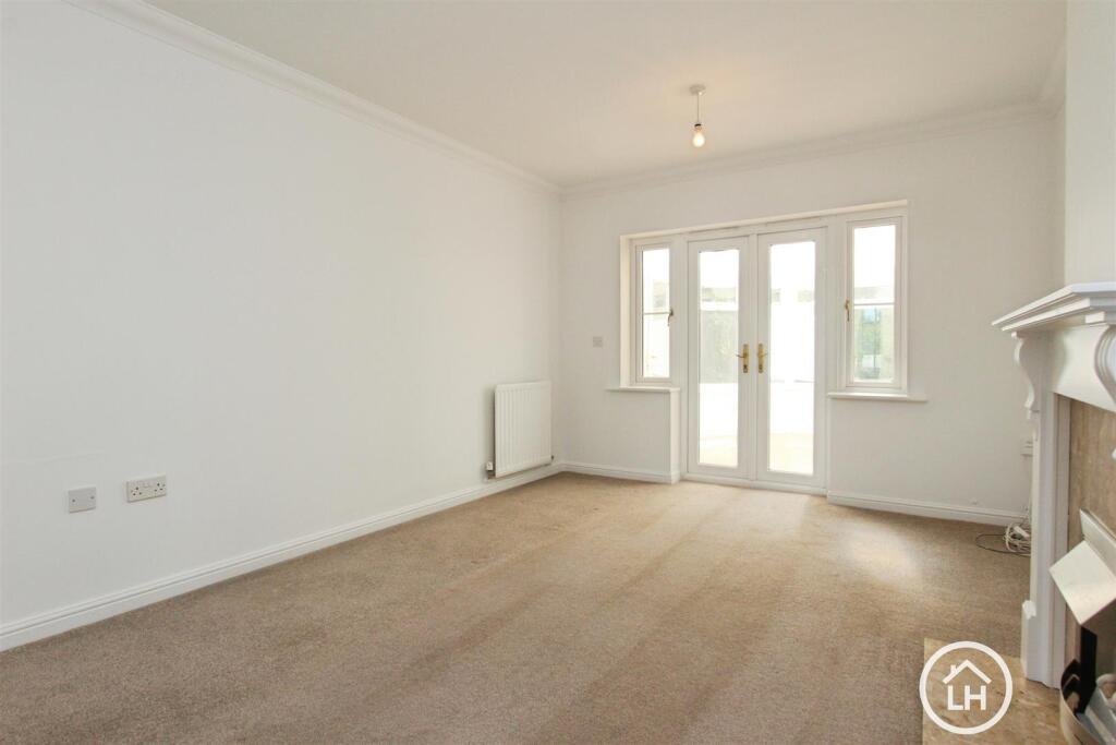 House in Rochester - View 3