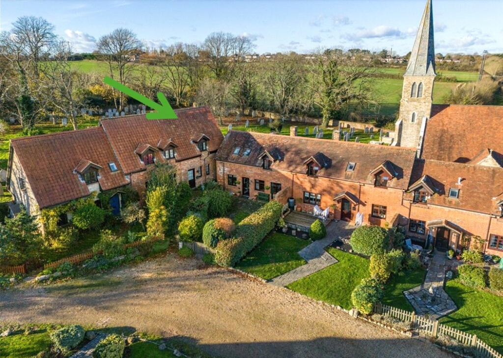 Main image of property: Chawton Lane, Cowes, Isle of Wight