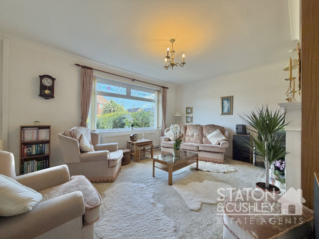 House in Newark and Sherwood, Clipstone - View 4
