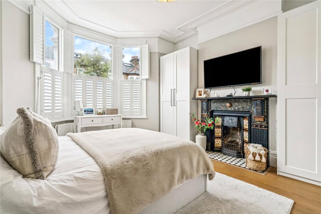 Apartment in London - View 3