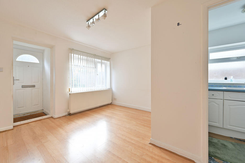 House in Enfield - More