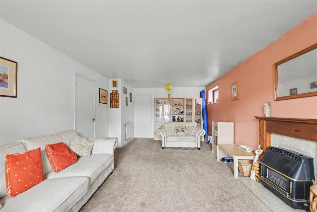 House in Nottingham - View 2