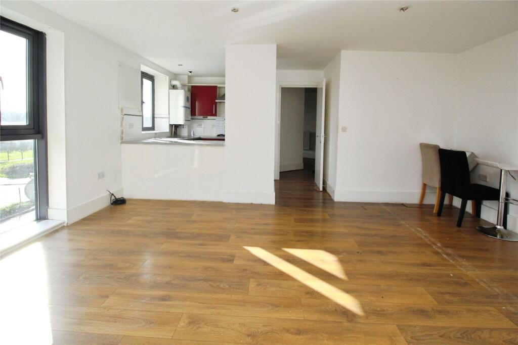 Dunthorne Way, Grange Farm, Milton Keynes photo 3