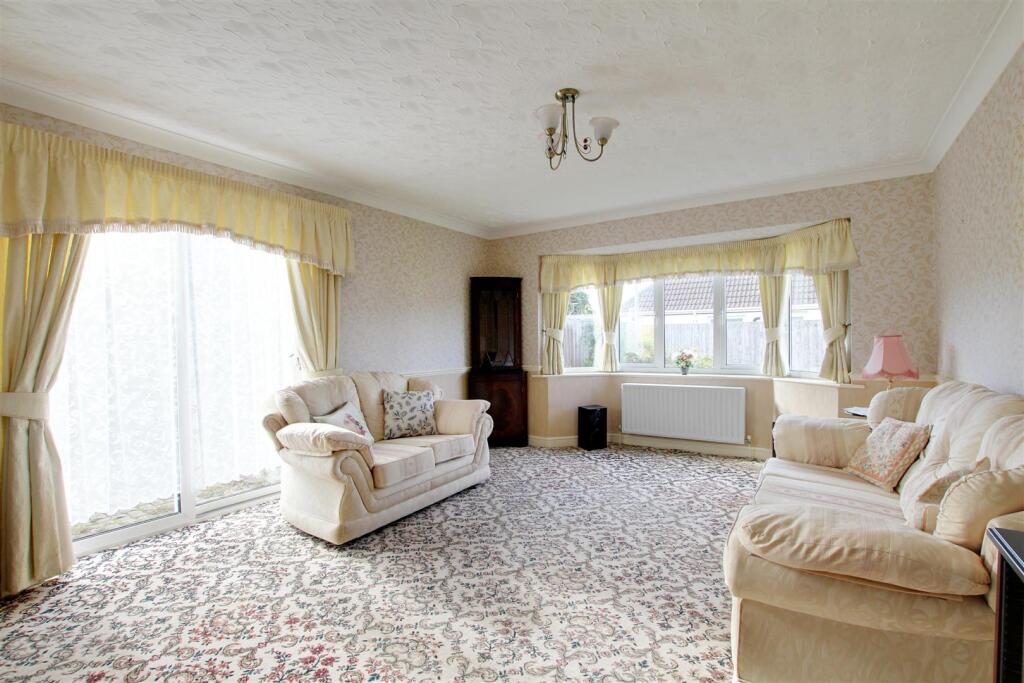 Braemar Road, Sutton-On-Sea photo 3