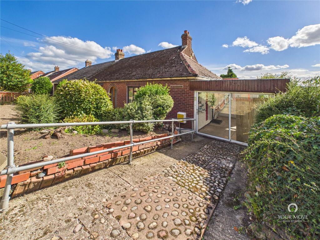 3 Bedroom Semi-Detached in DH4 4HH