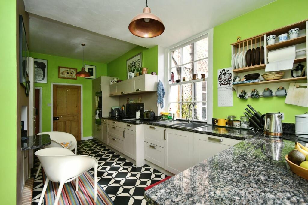 House in Ripon, Ure Bank, North Yorkshire - View 3
