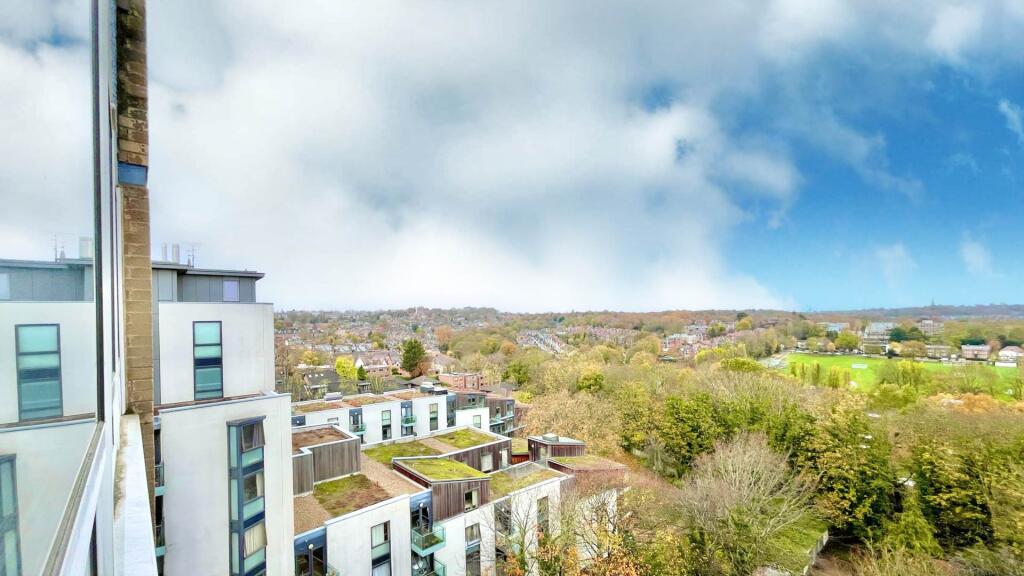 Apartment in London - View 5