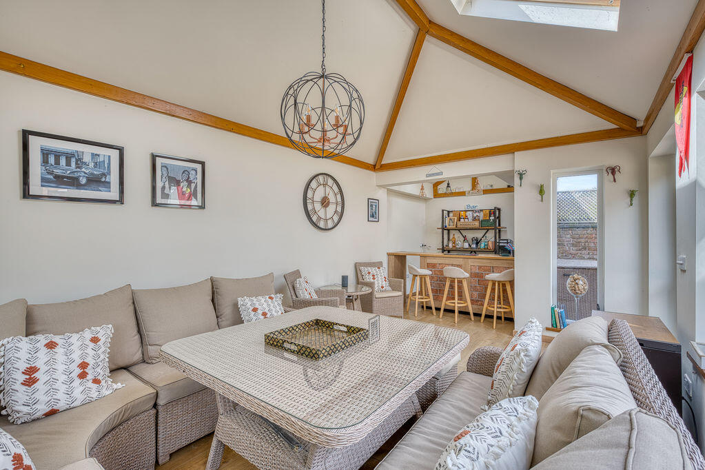 House in Stoke-on-Trent - View 5
