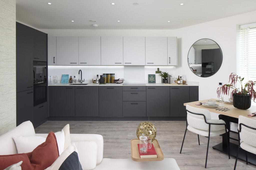 Apartment in London - View 3