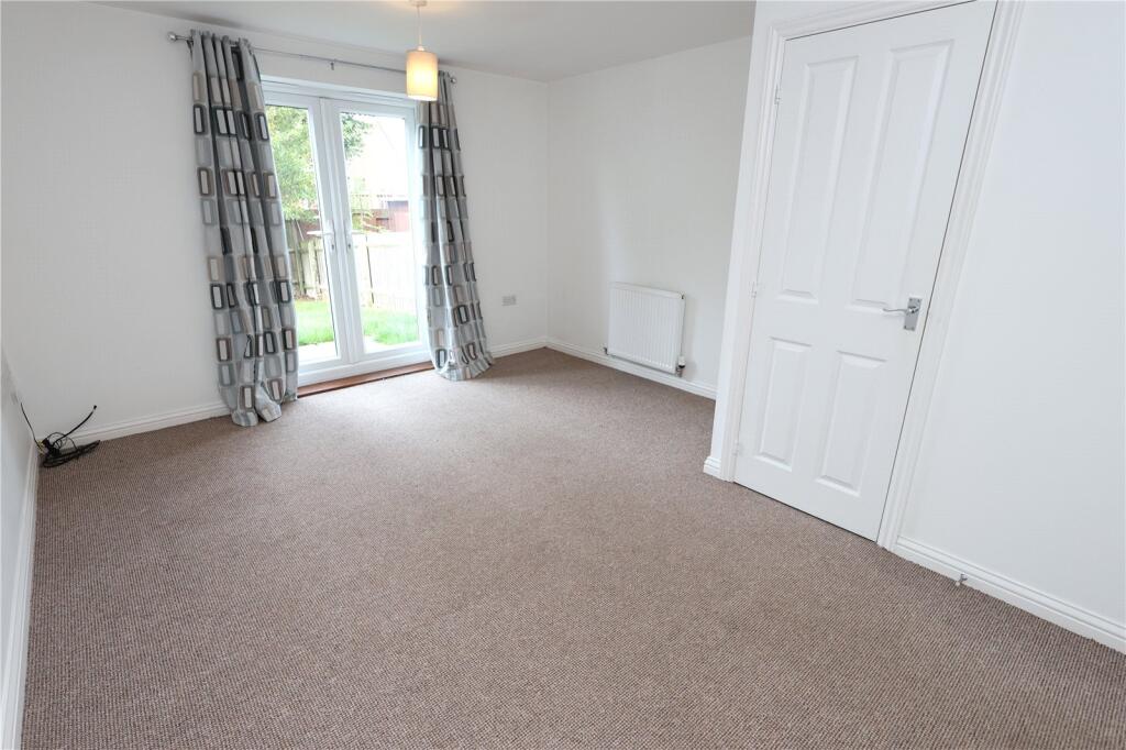 House in Nottingham, Dovedale Estate, Long Eaton - View 6