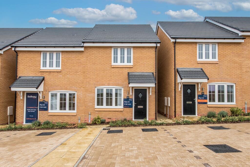 Main image of property: Irthlingborough Road North, Wellingborough
