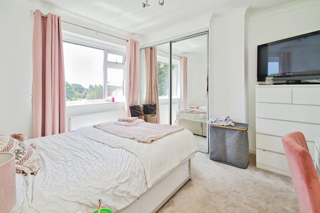 Glenthorne Avenue, Yeovil photo 4