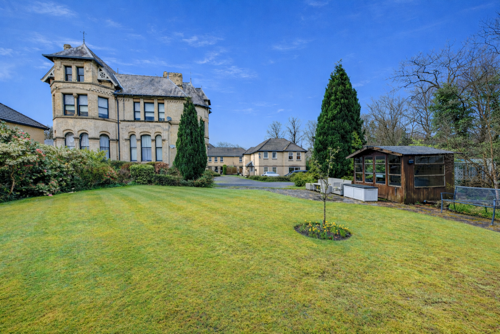 Main image of property: Dinglebank Close, Lymm, WA13 0QR