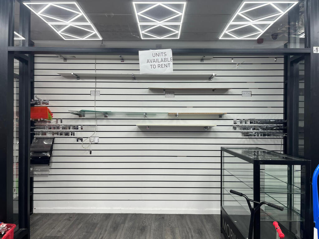 Main image of property: Unit 3, Hounslow, Greater London, TW3