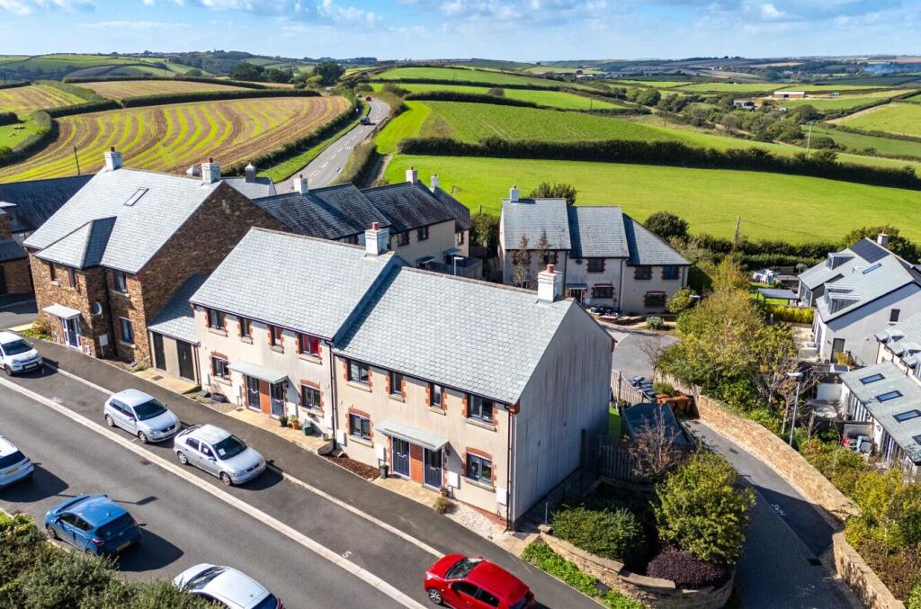 Main image of property: McIlwraith Road, Salcombe, TQ8 8FF