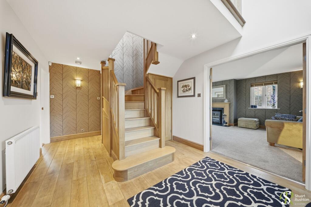 Bollington Lane, Nether Alderley, SK10 photo 3