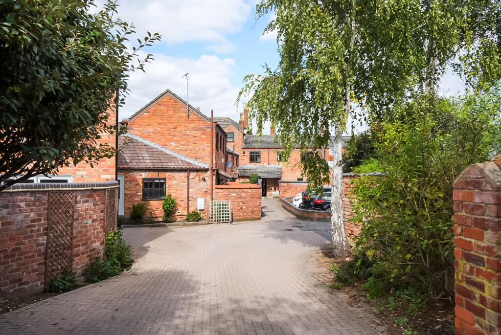 House in Oakham - View 2