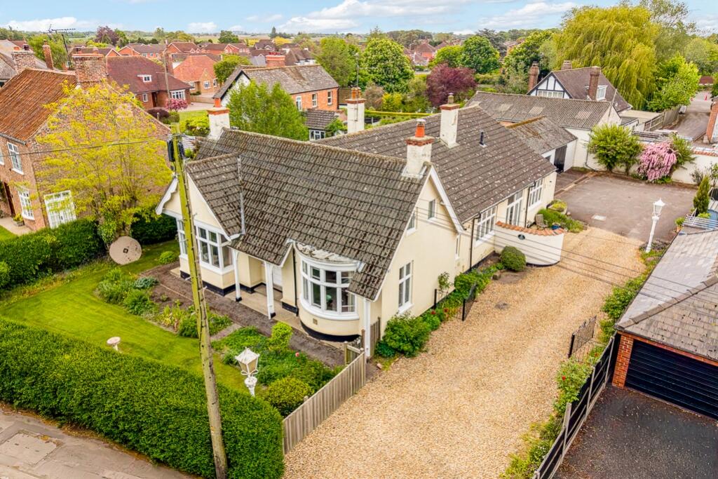 Main image of property: Quadring Road, Donington, Spalding, Lincolnshire, PE11