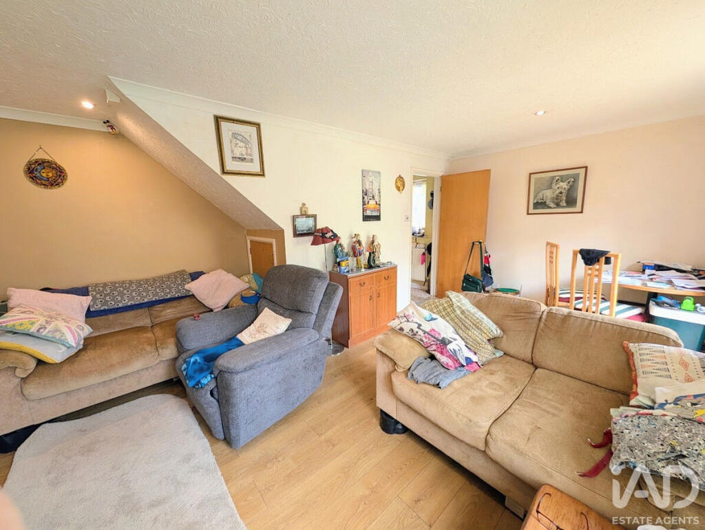 House in Plymouth - View 5