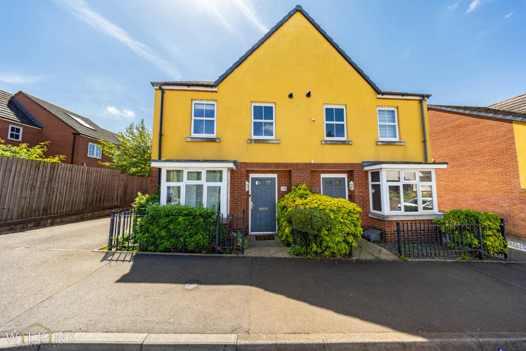 Main image of property: Edinburgh Road, Nuneaton, Warwickshire, CV10