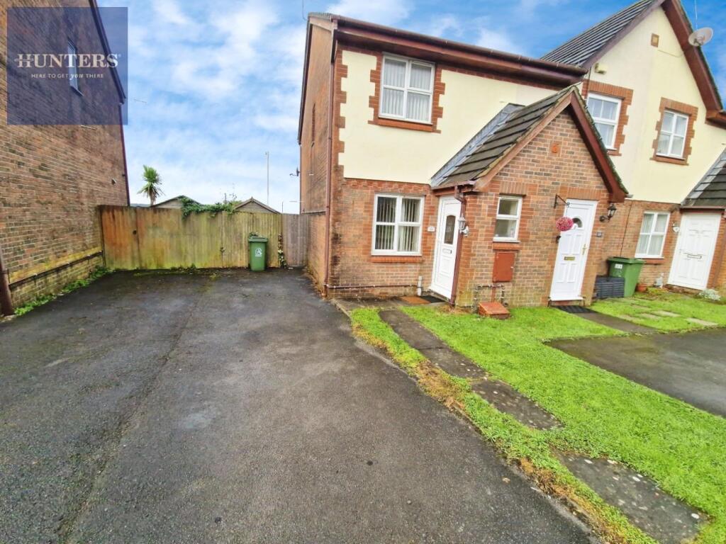 Main image of property: Maes Llan, Kenfig Hill, Bridgend