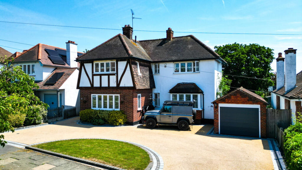 Main image of property: St. James Gardens, Westcliff-on-sea, SS0
