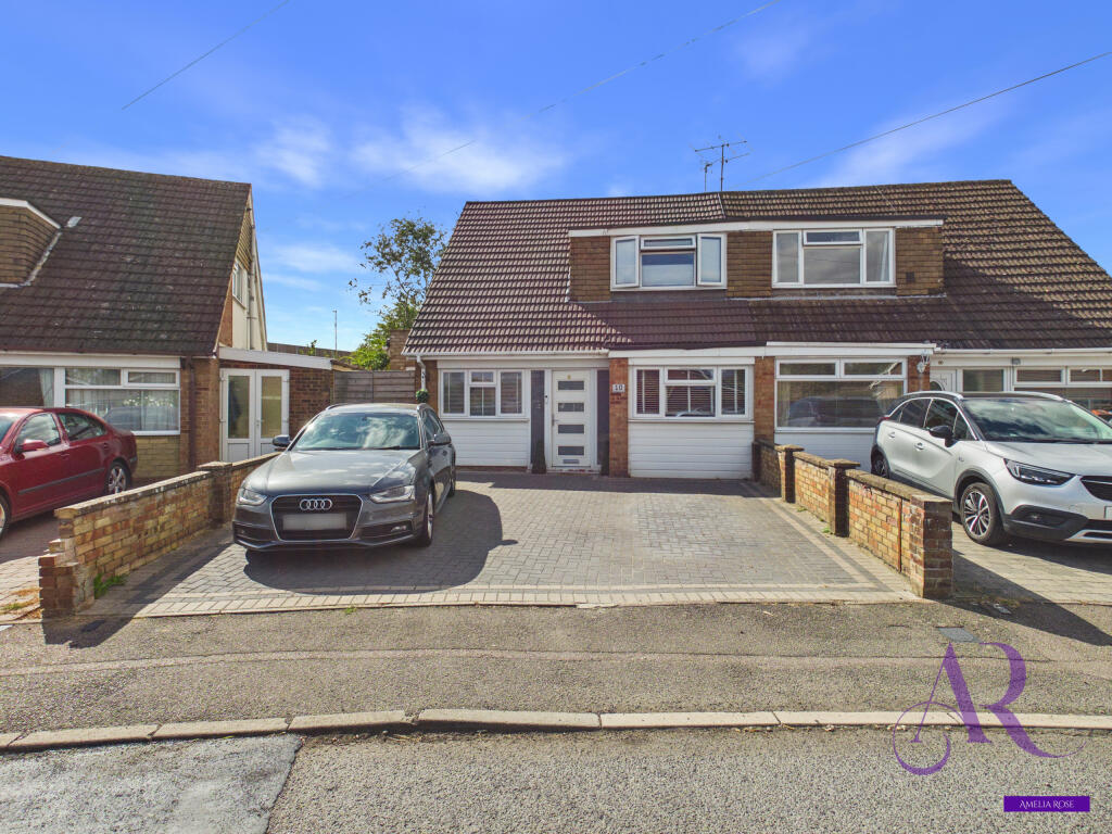 Main image of property: Cromwell Avenue, Newport Pagnell