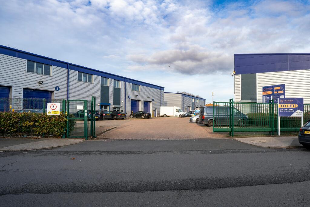 Octogon External_1.jpg