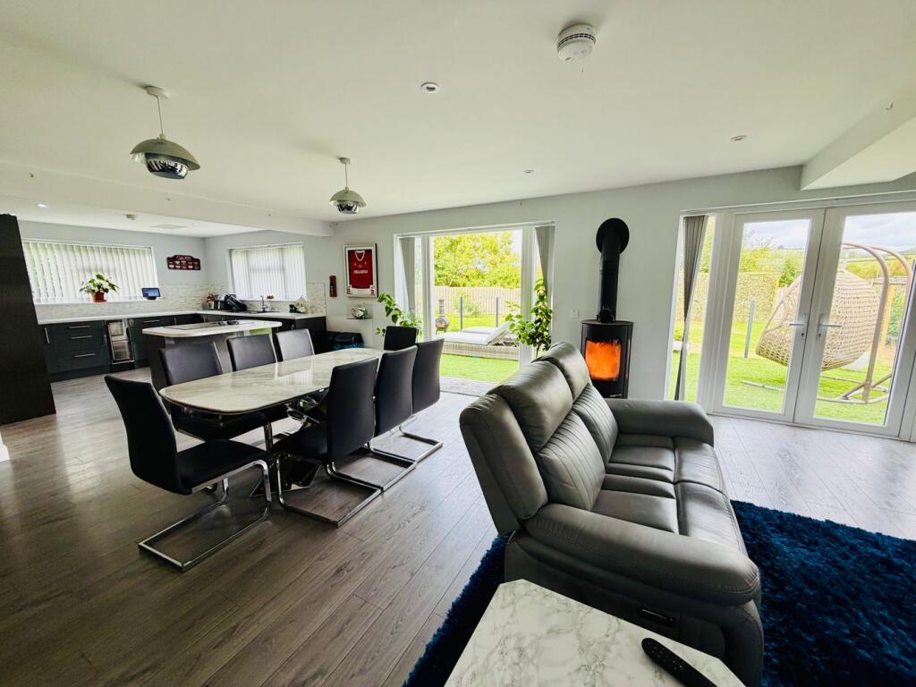 House in Saron, Llangeler - View 4