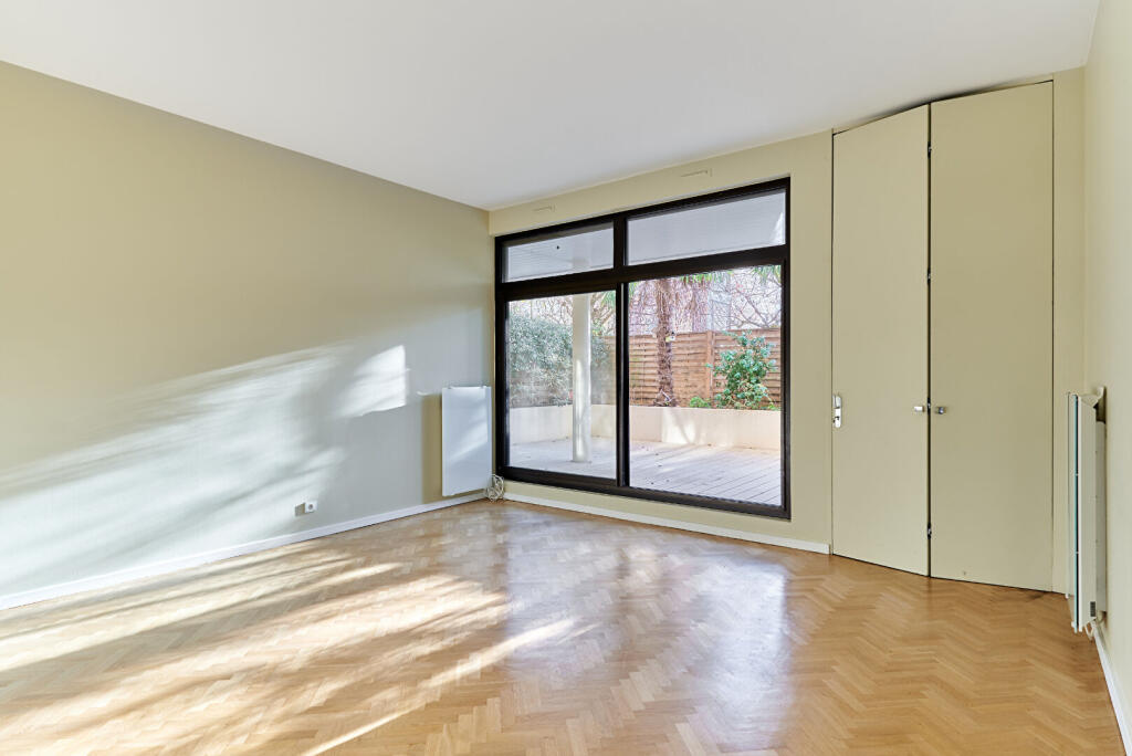 Main image of property: Paris-Isle of France, Hauts-de-Seine, Levallois-Perret