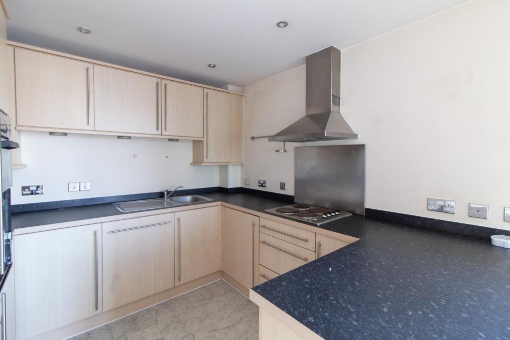 Apartment in Southampton - More