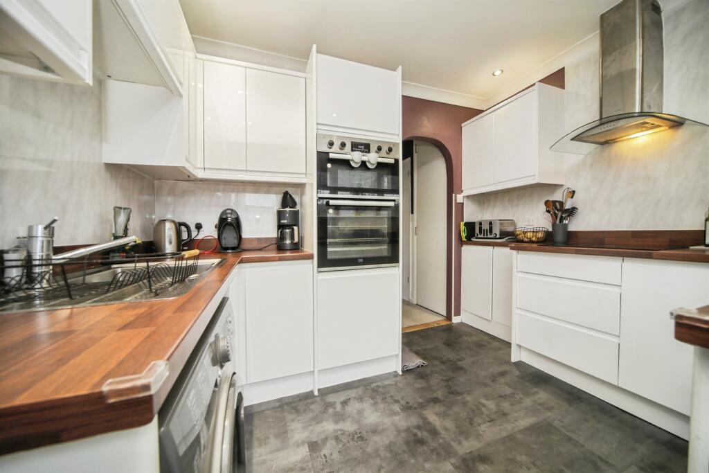 Maple Road, Stowupland, Stowmarket photo 4