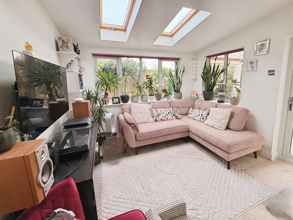 Main image of property: Molewood Close, Cambridge