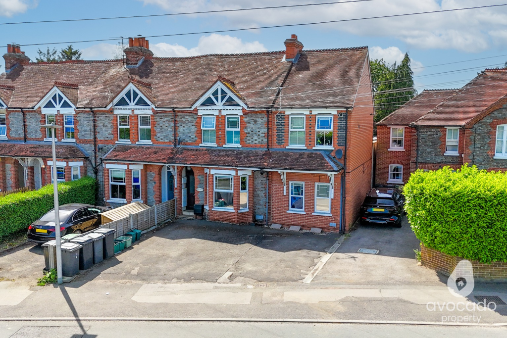 1-bed flat on Park Lane, Thatcham, £165,000