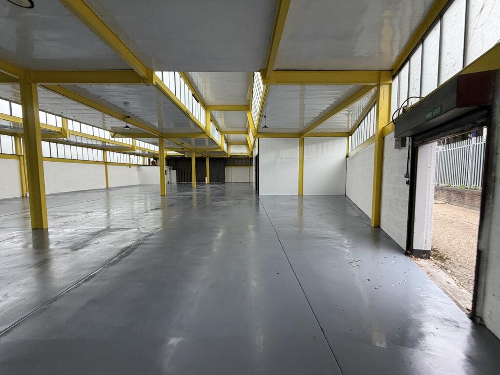 Photo 12