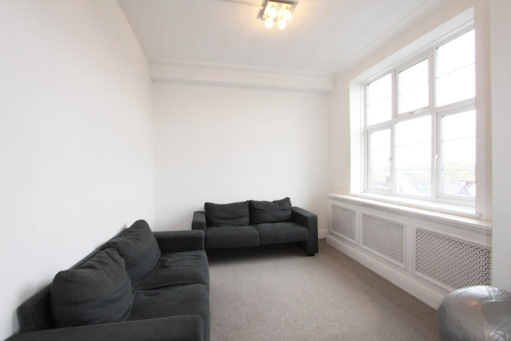 Apartment in London, Windsor Court, Brent Cross - View 5