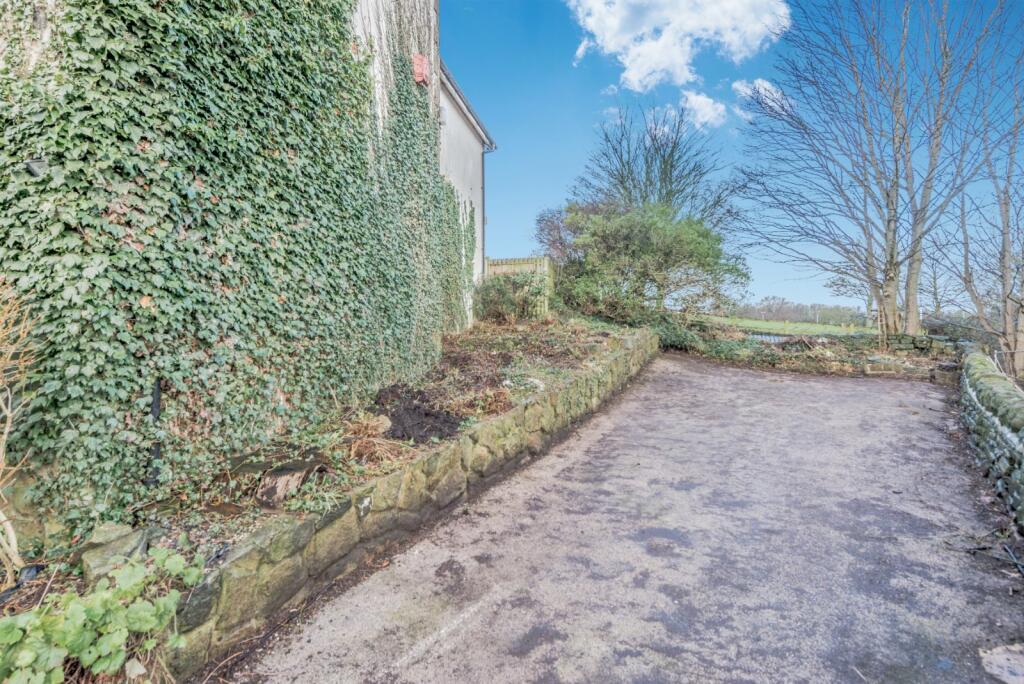 Additional image 39 of North Street, Thackley, Bradford, BD10