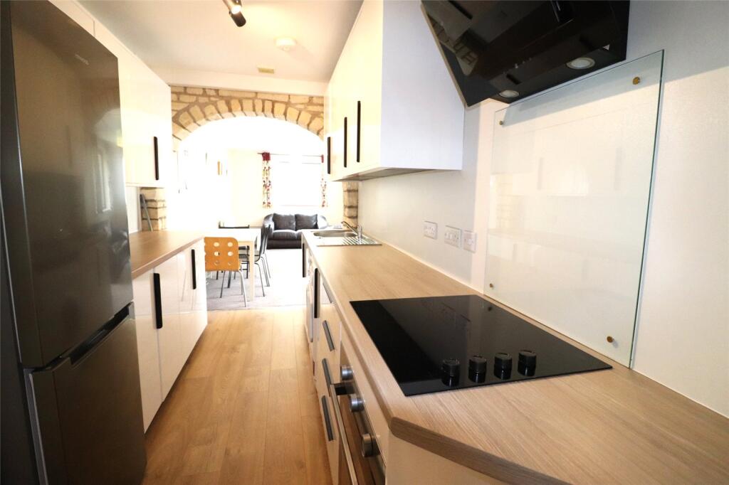 House in Bath - View 3