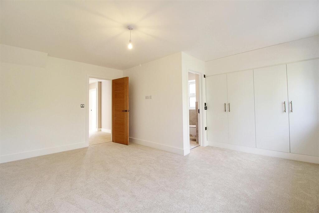 Additional image 16 of Chiswell Green, St Albans