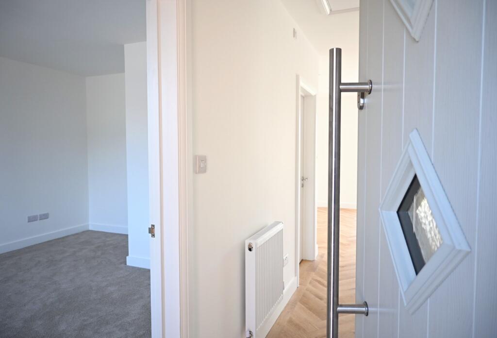 House in Worthing, West Sussex - View 4