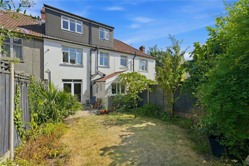 House in Bristol - View 3