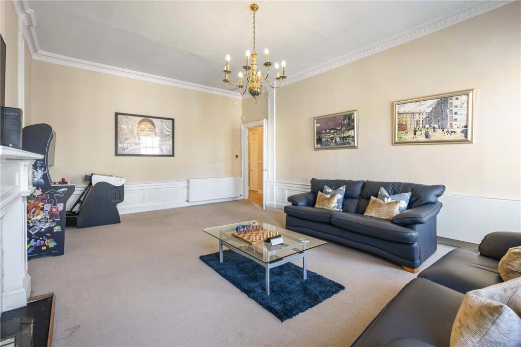 South Charlotte Street, New Town, Edinburgh, EH2 - More
