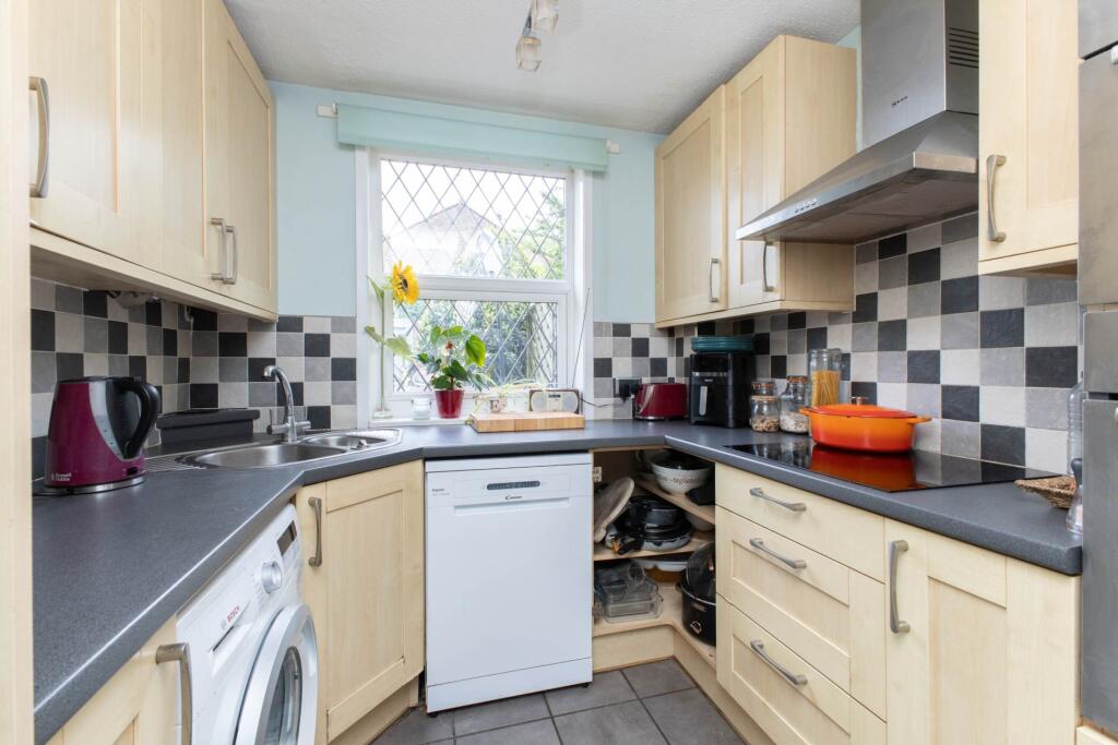 House in Horsham, West Sussex - View 5
