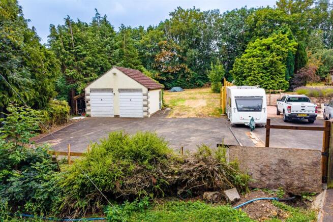 28 Engine Common Lane, nr Rangeworthy, Bristol BS3