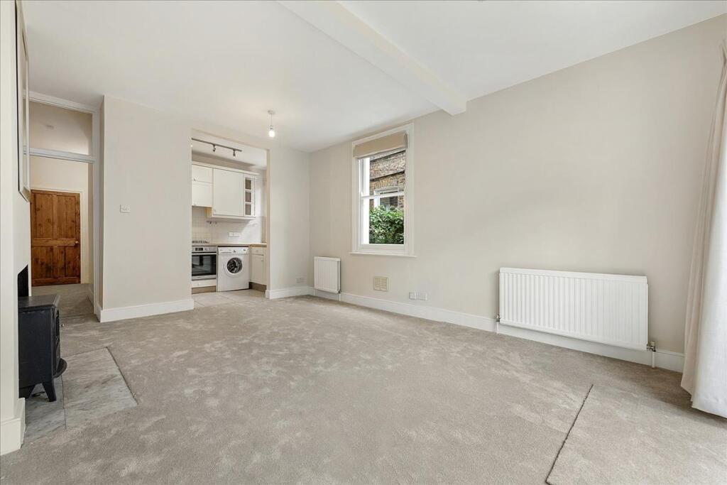 Apartment in London - View 2