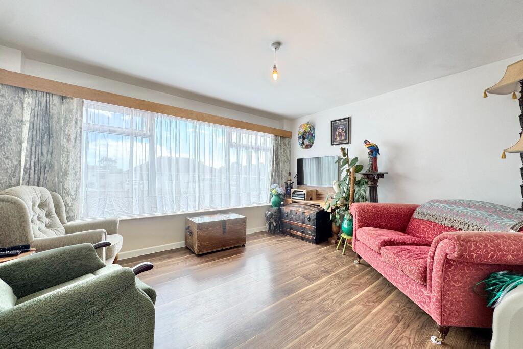House in Fareham, Hampshire - More