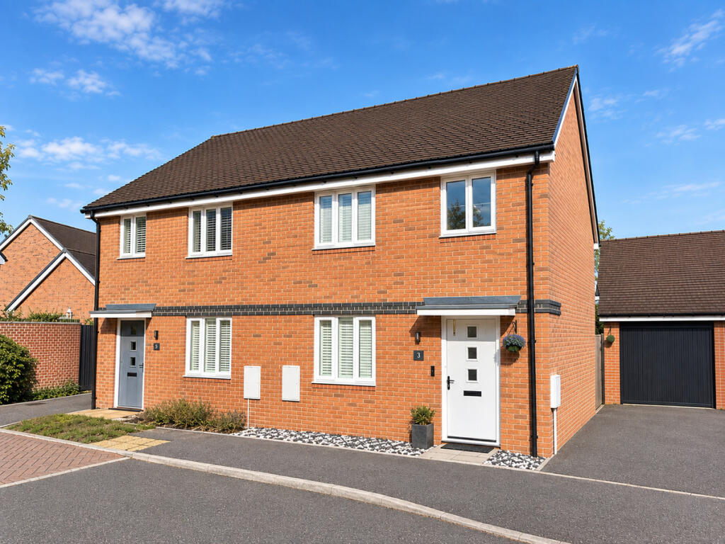 Main image of property: Adlam Close, Bordon, GU35